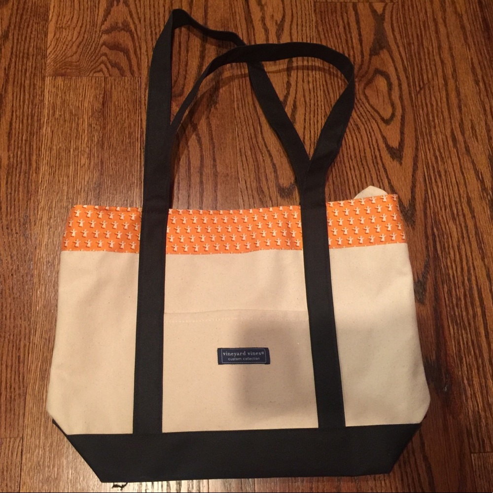 Vine yard vines beach bag